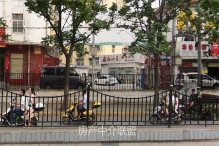 东山水岸3室2厅1卫60万102.63m2出售